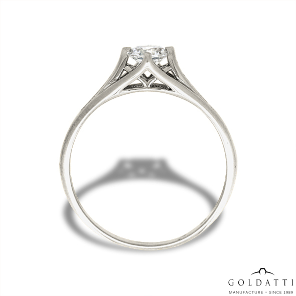 Különleges köves női gyűrű áttört mintával (Fehér  - 2.5 gr) - 997F